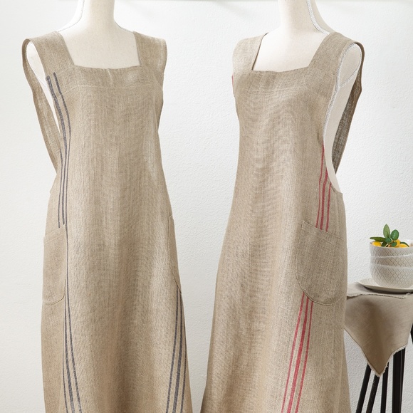 CLOSEOUT!  Blue/Tan or Red/Tan Natural Linen Criss Cross Back Apron - 28" x 35" - Picture 1 of 5